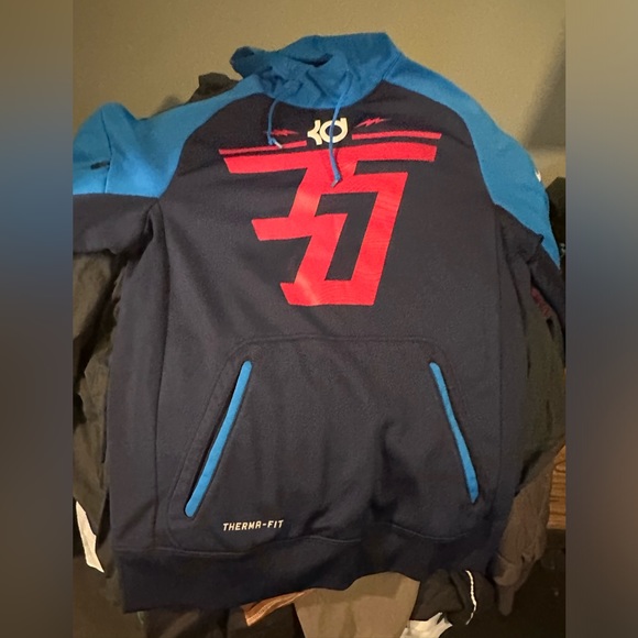 Nike Other - Nike therma-fit hoodie pull over Durant series